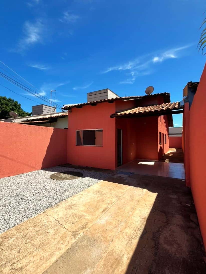 Casa 02 Quartos sendo 01 suíte - Buriti Sereno