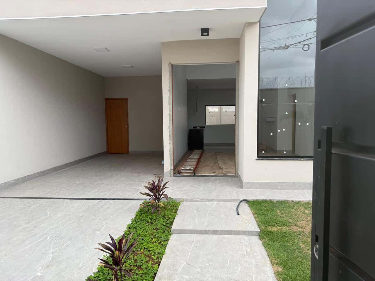 Linda casa à venda no Setor Jardim Helvécia – Aparecida de Goiânia!