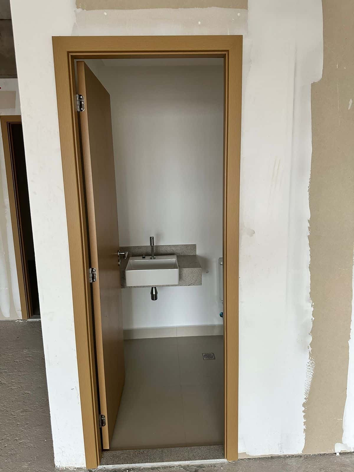 Sala para alugar, 37 m² | SEM ACABAMENTO | - WTC - Setor Marista - Goiânia/GO