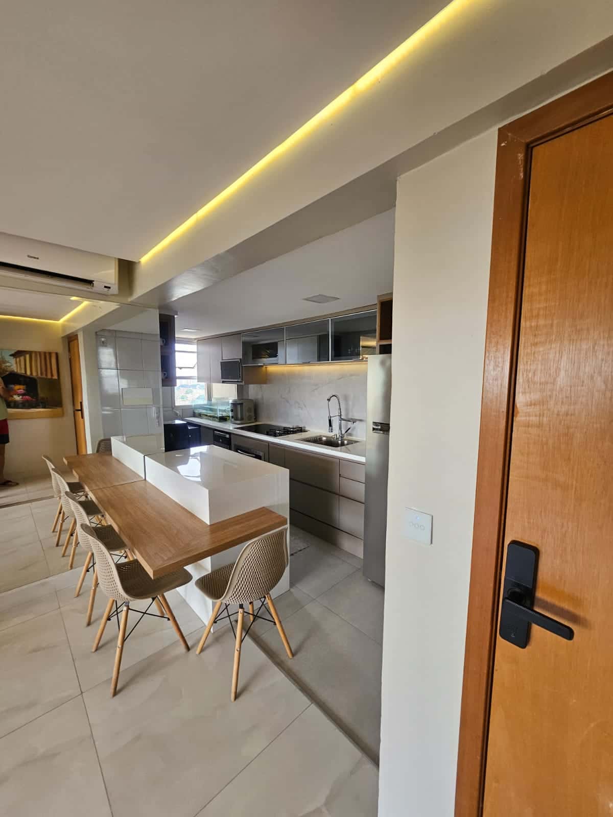 Apartamento semi mobiliado no Setor Parque amazônica Residencial Floresta