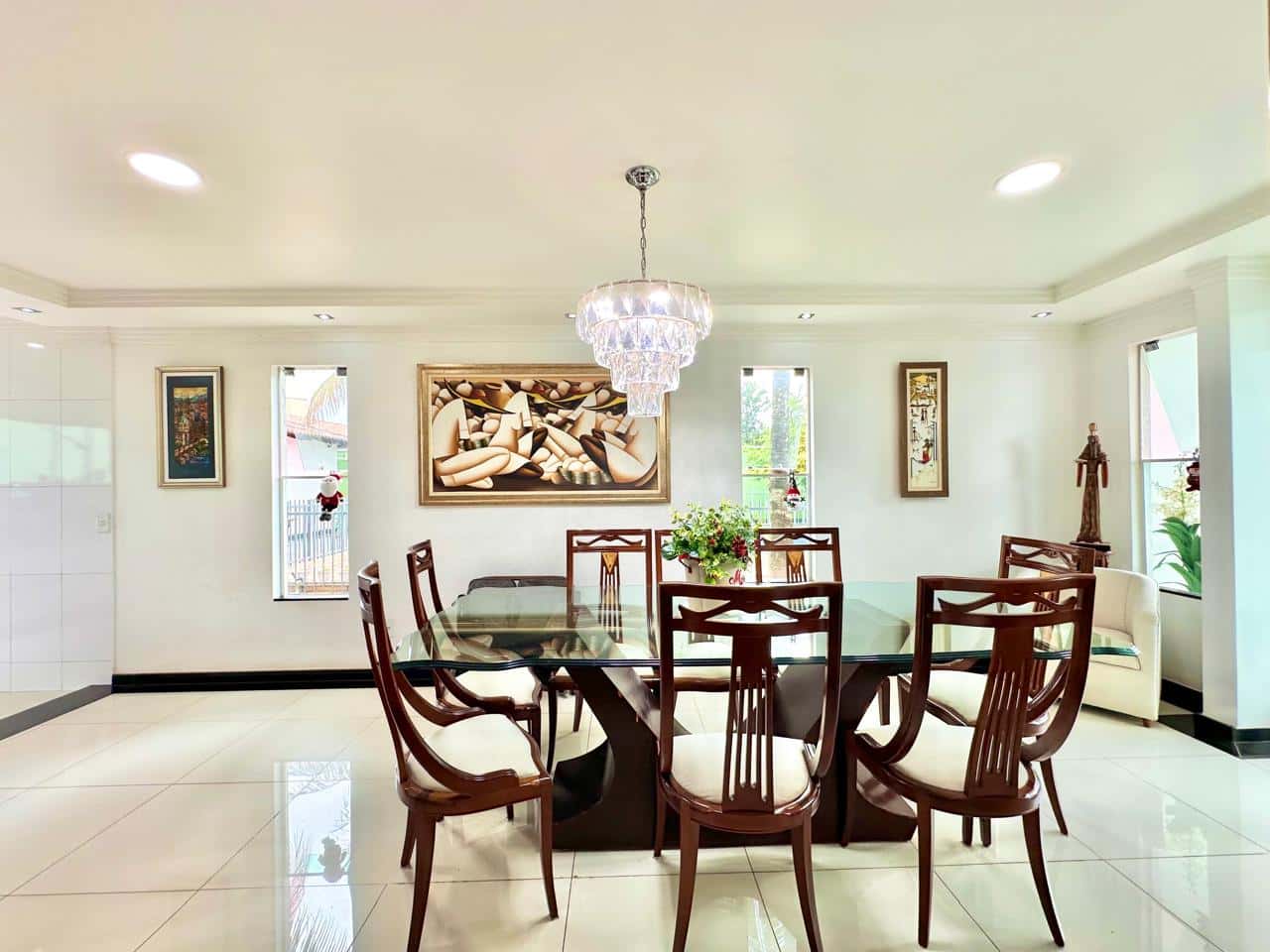 SOBRADO DE ESQUINA DE 5 QUARTOS NO SANTA GENOVEVA