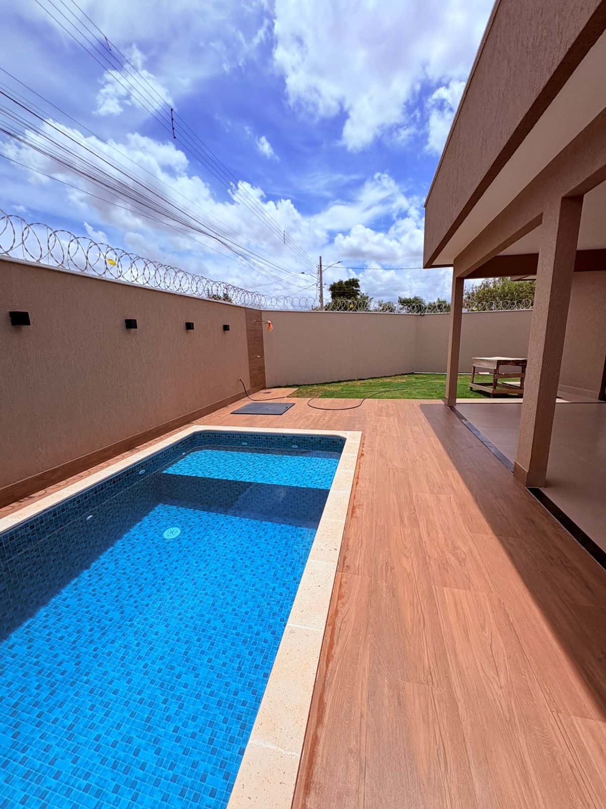 🏡 Casa com piscina no Setor Satélite São Luiz