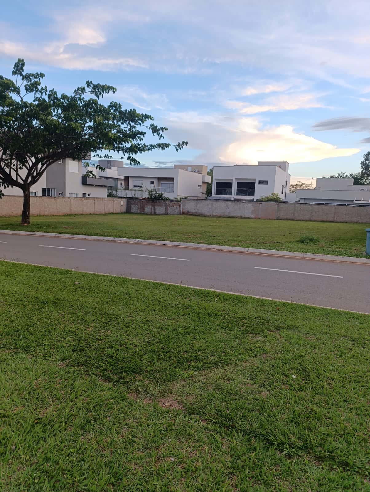 Lote condomínio Portal do  Sol Green