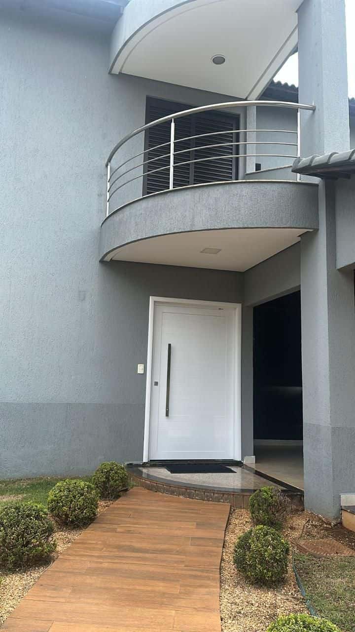 SOBRADO A VENDA RES. GRANVILLE 🏡