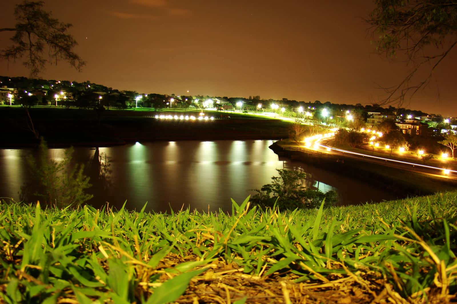 🏡✨ LOTE EM CONDOMÍNIO DE ALTO PADRÃO – ALDEIA DO VALE