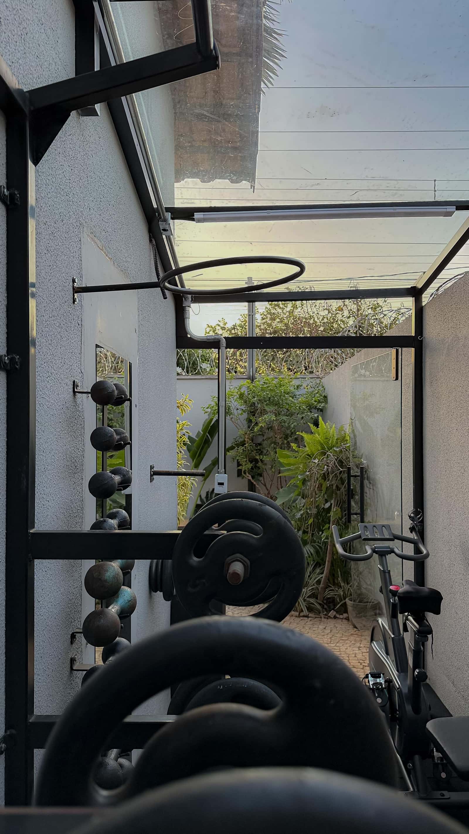 Casa sozinha no lote em excelente configuração, há poucos passos do Atacadão Dia a Dia!