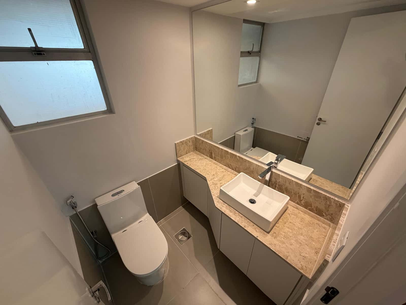 Apartamento Setor OESTE  | 160m² | 3Q + Office | Nascente | Reforma completa