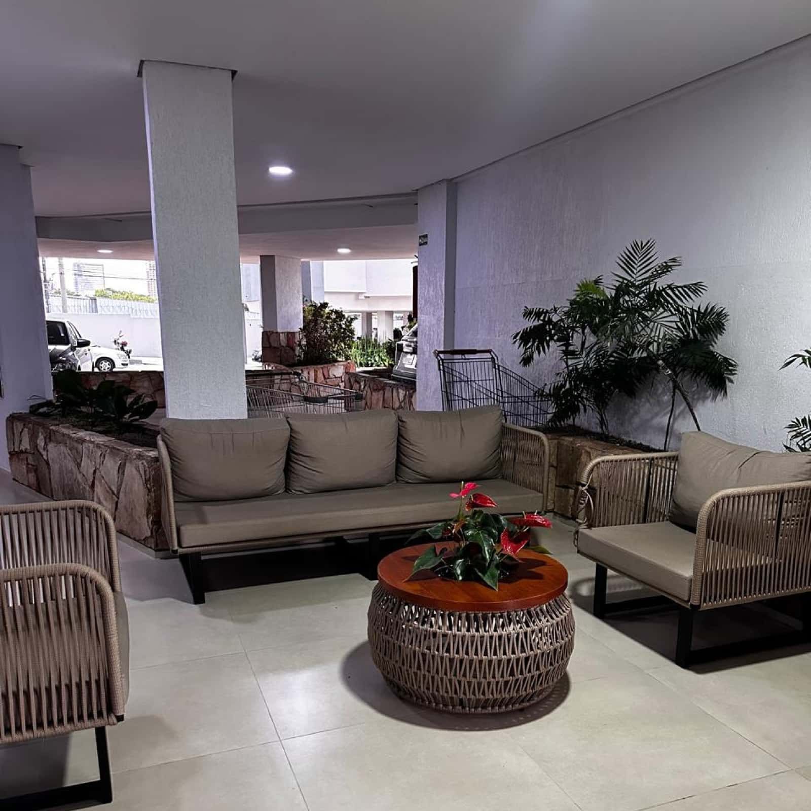 APARTAMENTO NO SETOR CASTELO BRANCO