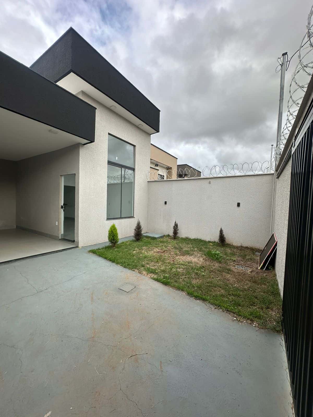 CASA - BURITI SERENO - 2 QUARTOS