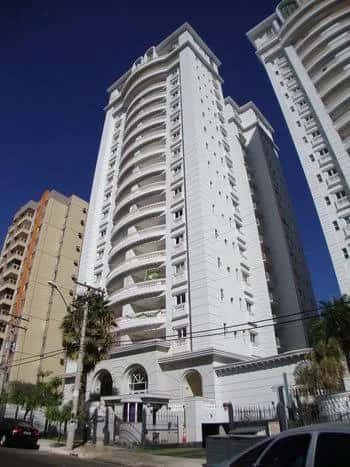 🏢 APARTAMENTO À VENDA – SETOR BUENO