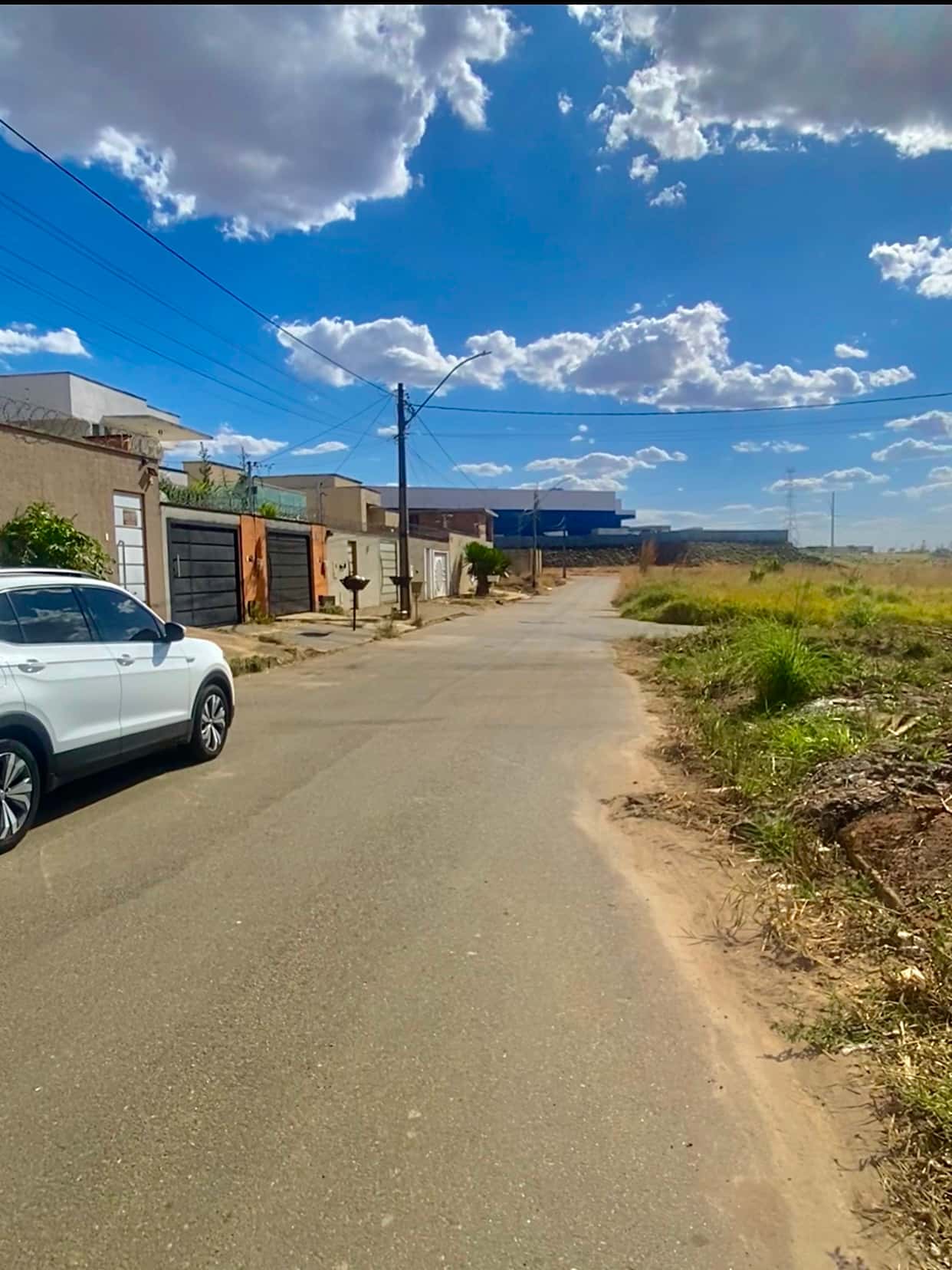 Lote plano, Setor Três Marias, atrás do Atacadão Costa (Anel Viário).