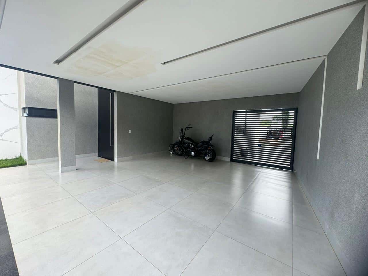 CASA TÉRREA CONDOMÍNIO DO LAGO