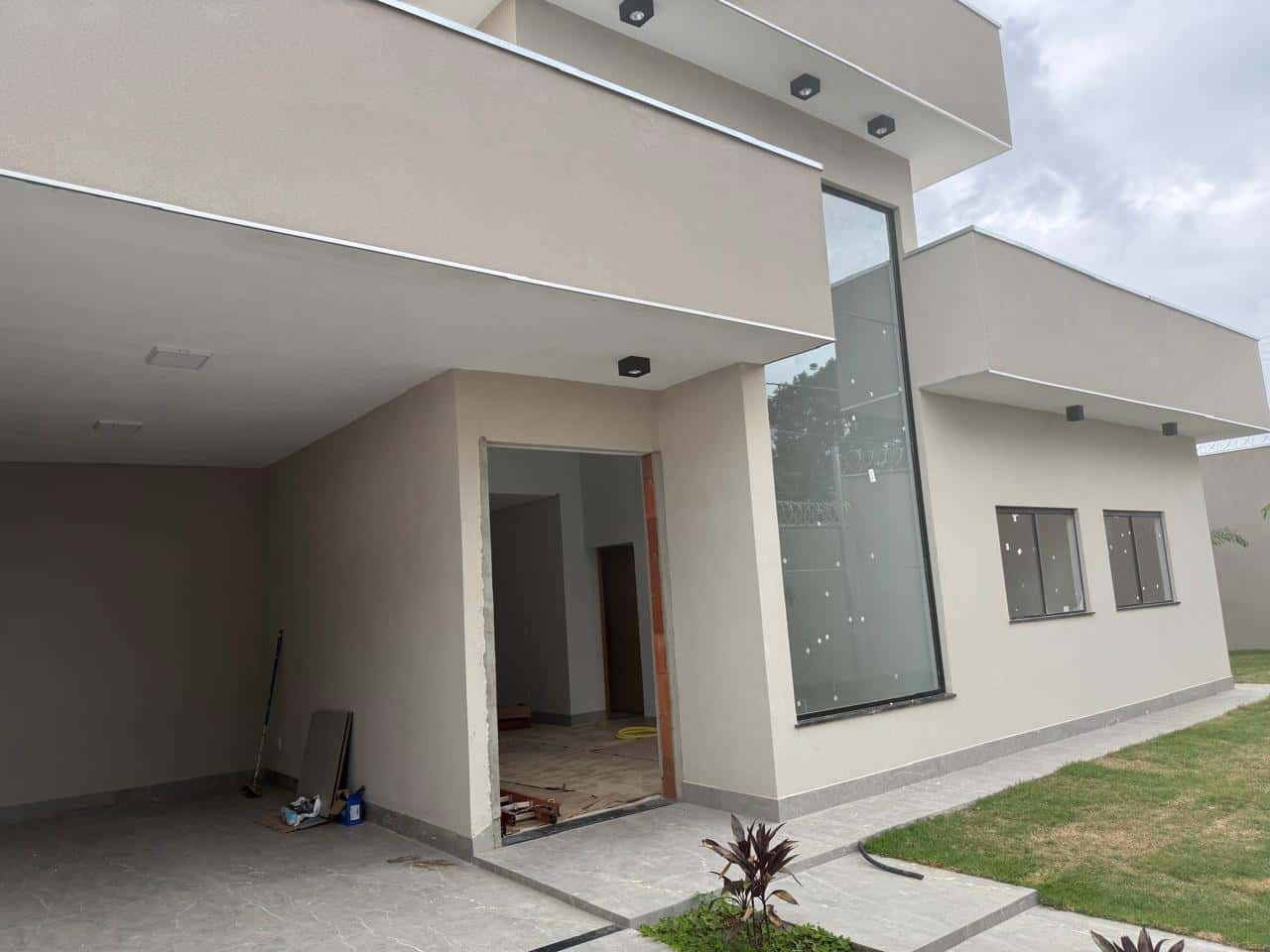 Linda casa à venda no Setor Jardim Helvécia – Aparecida de Goiânia!