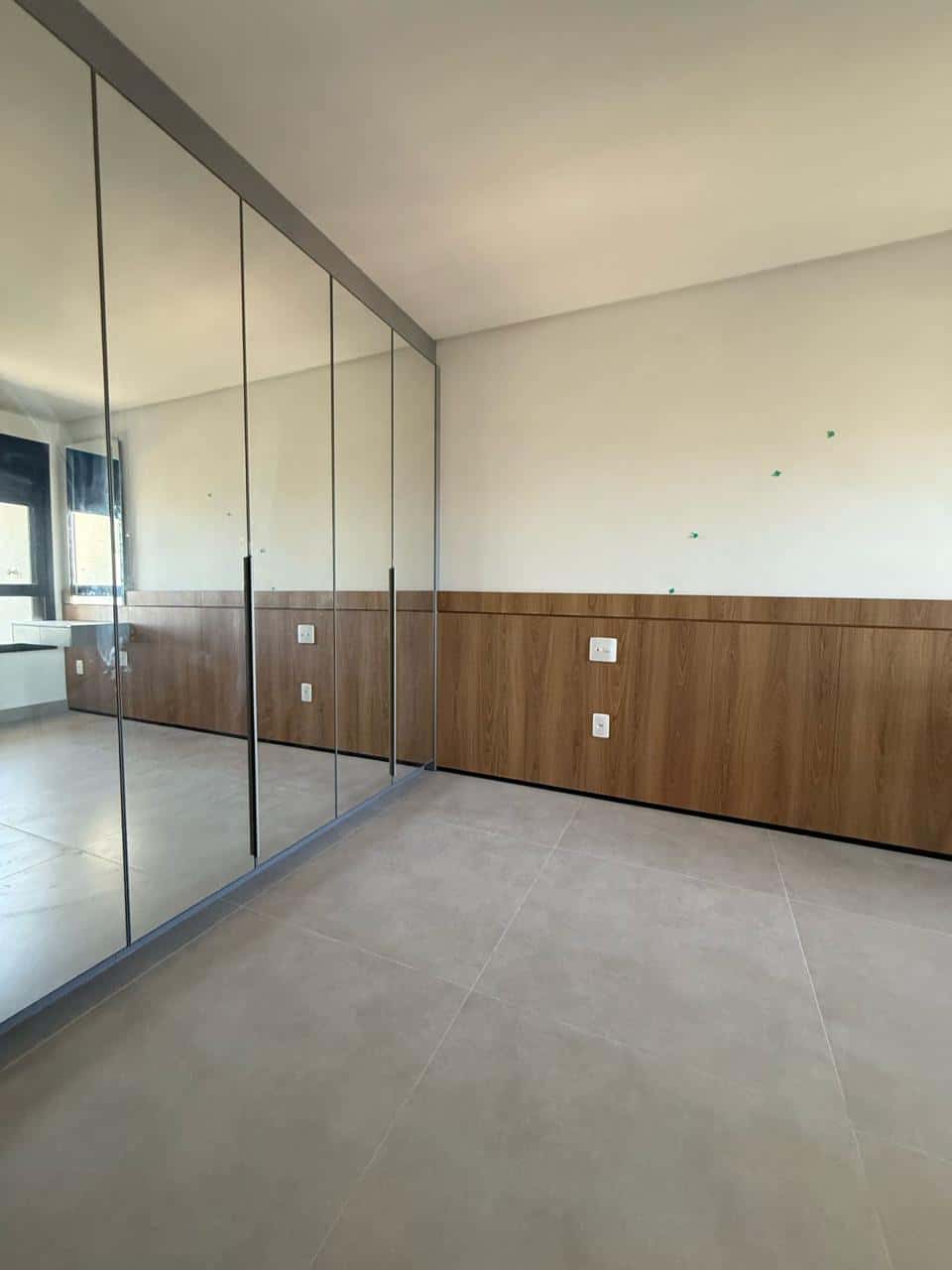 Apartamento novo com armários planejados, prédio com apenas 1 ano de entrega!