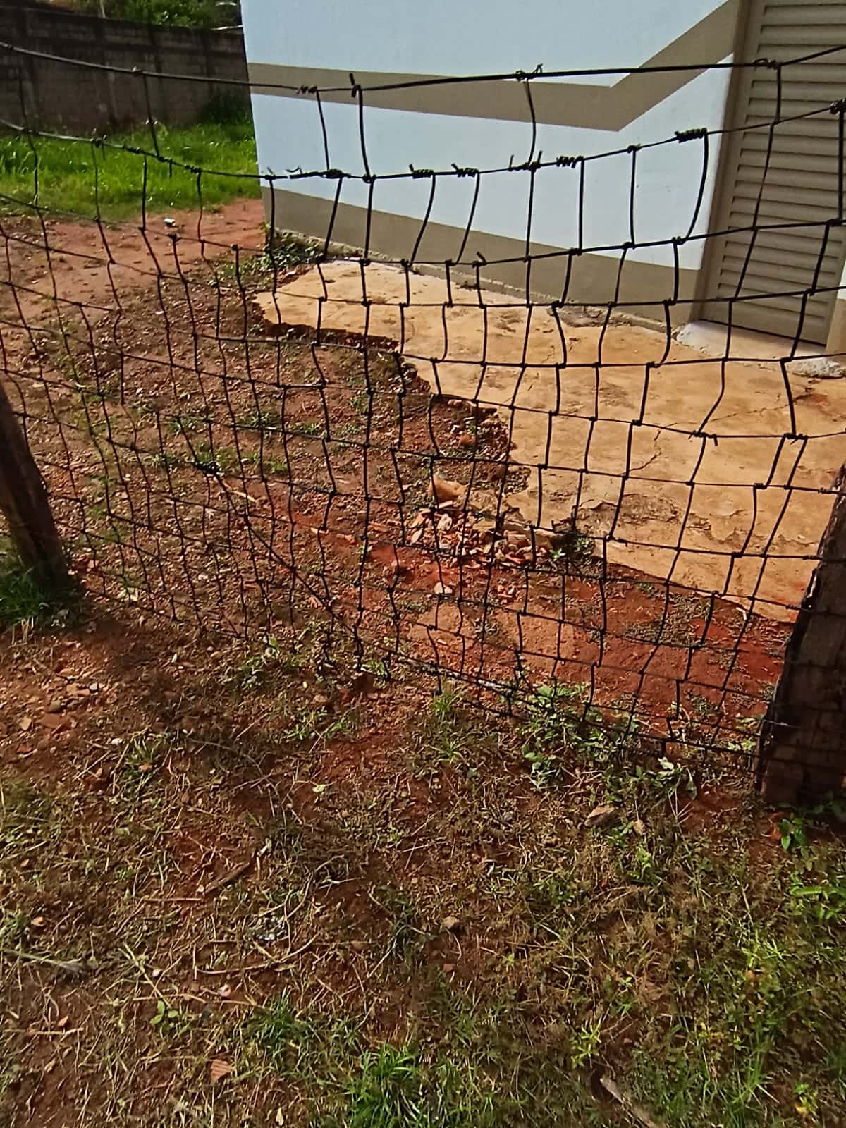 Lote comercial no Senador Canedo.