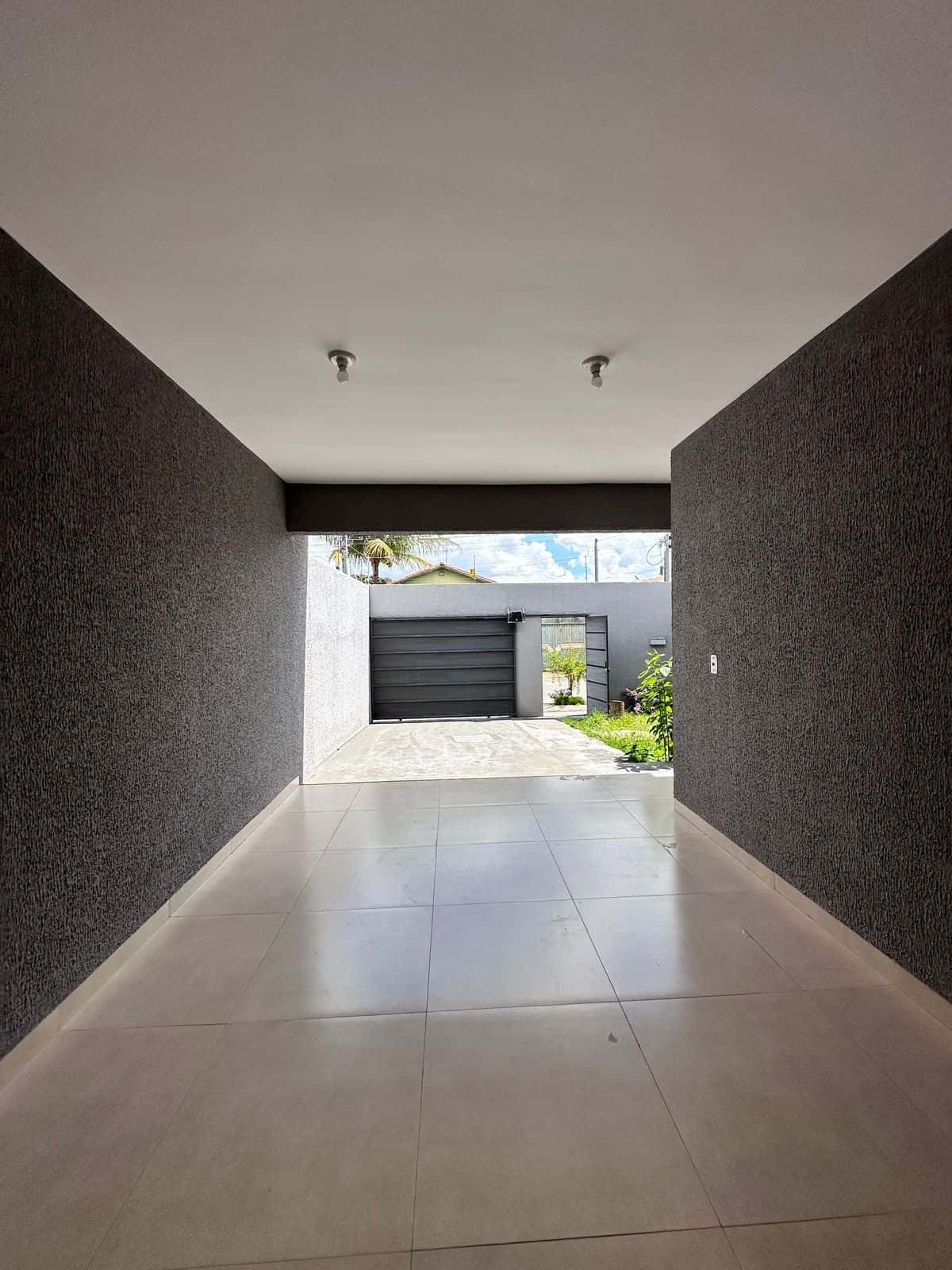 🏡 OPORTUNIDADE – BELÍSSIMA CASA - Condomínio das Esmeraldas