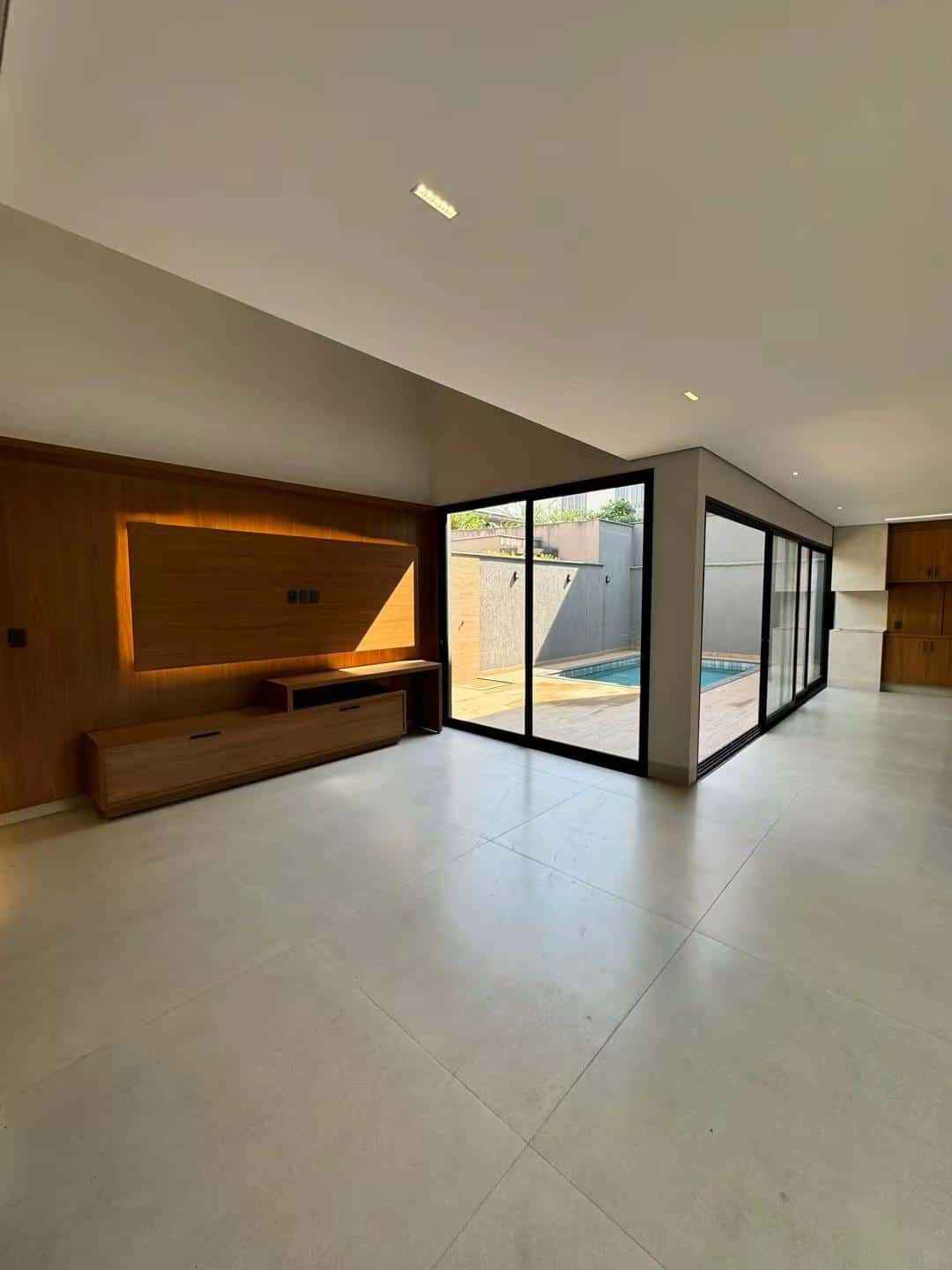 JARDINS MADRI | SOBRADO EXCLUSIVO À VENDA