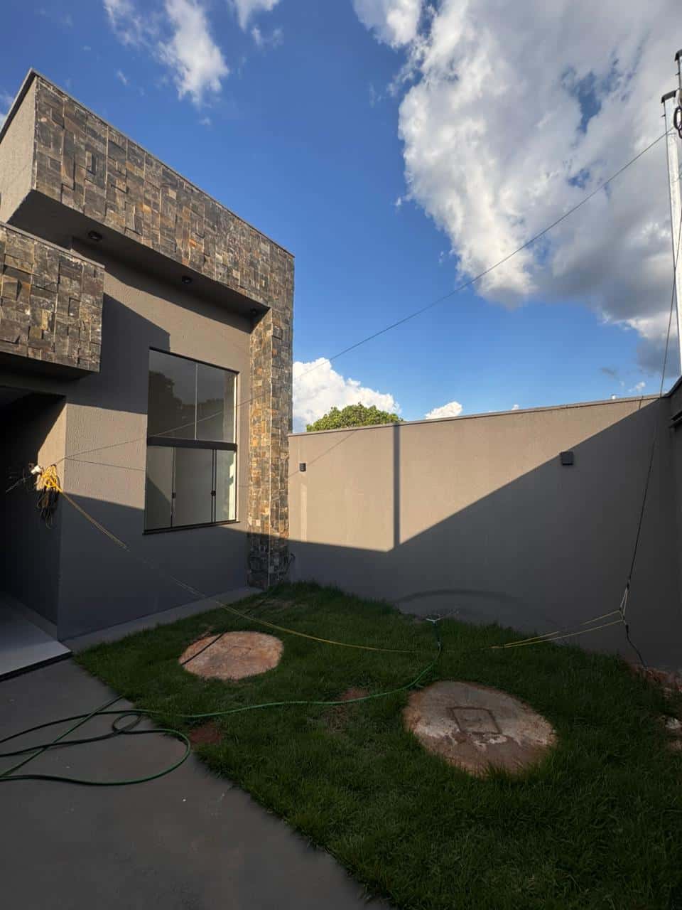 Casa Térrea 2 Quartos c/ Suíte – Garavelo Sul 2 – Hidrolândia – Área Gourmet