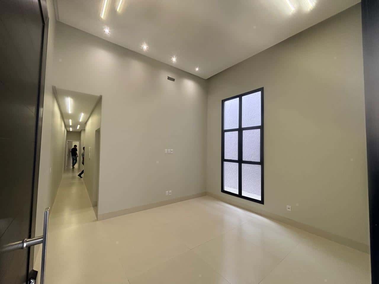 Casa no setor Vila Boa com 3 quartos com 2 suítes americanas Fachada personalizada