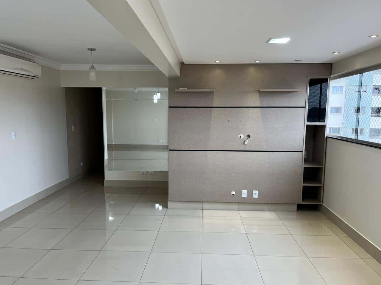 Apartamento de 110 metros 3 quartos sendo 1 suite no setor Parque Amazônia