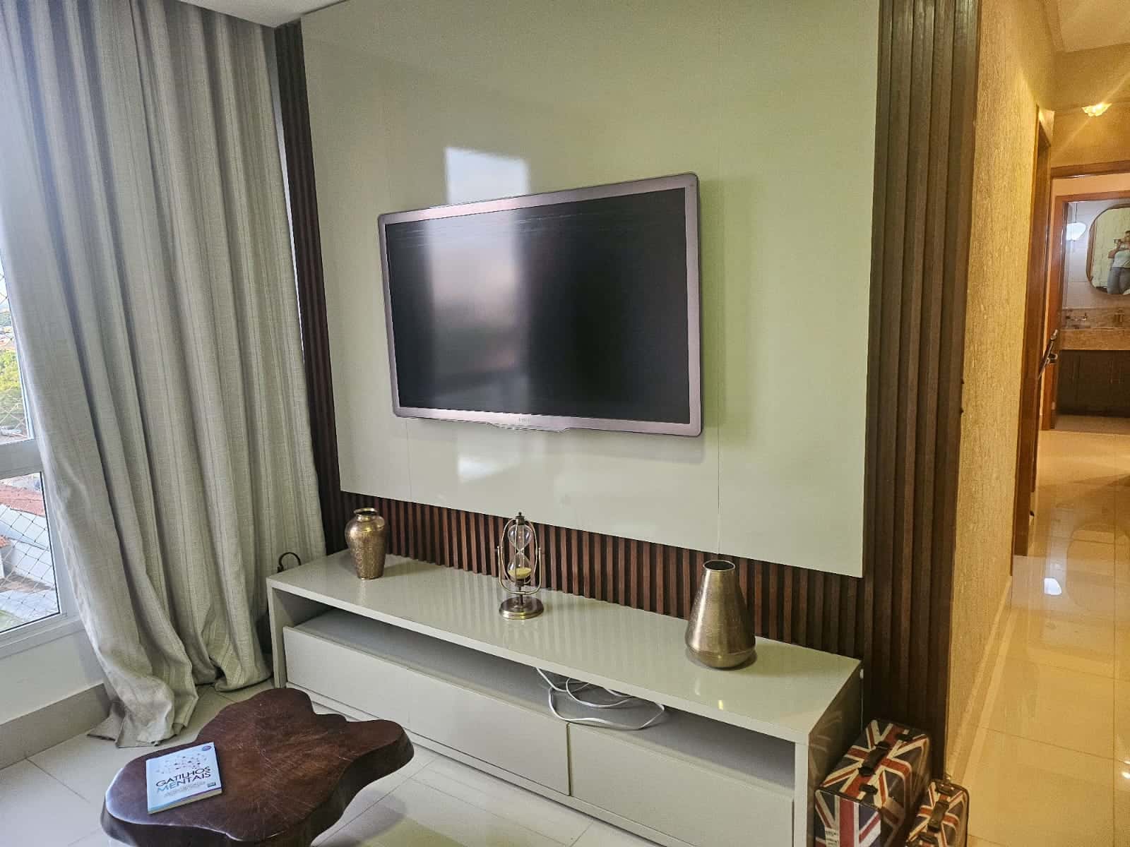 Apartamento com 3 suítes no Jardim América