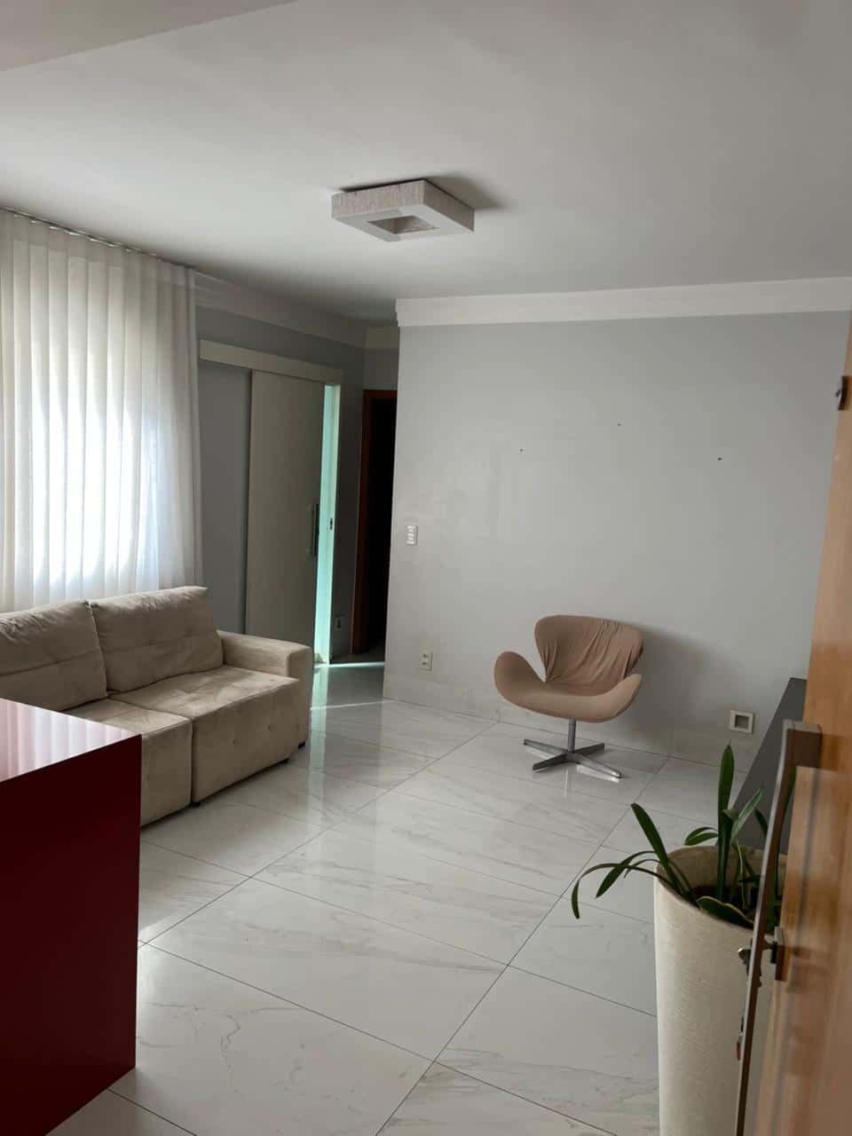 2/4 mobiliado, 62 m2, Ed Lancaster, Setor Bueno