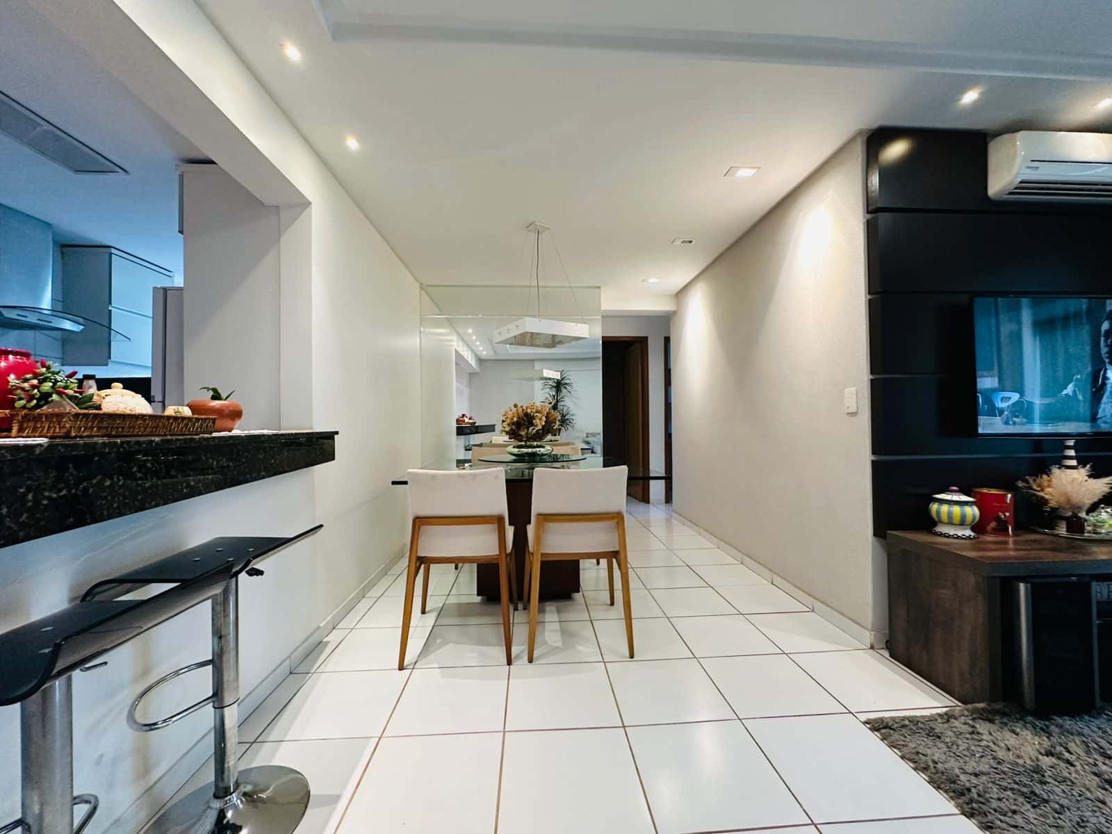 Conforto e Sofisticação no Borges Landeiro Classic - Torre Strauss – 3 Quartos Mobiliado, Andar Alto - 82m²