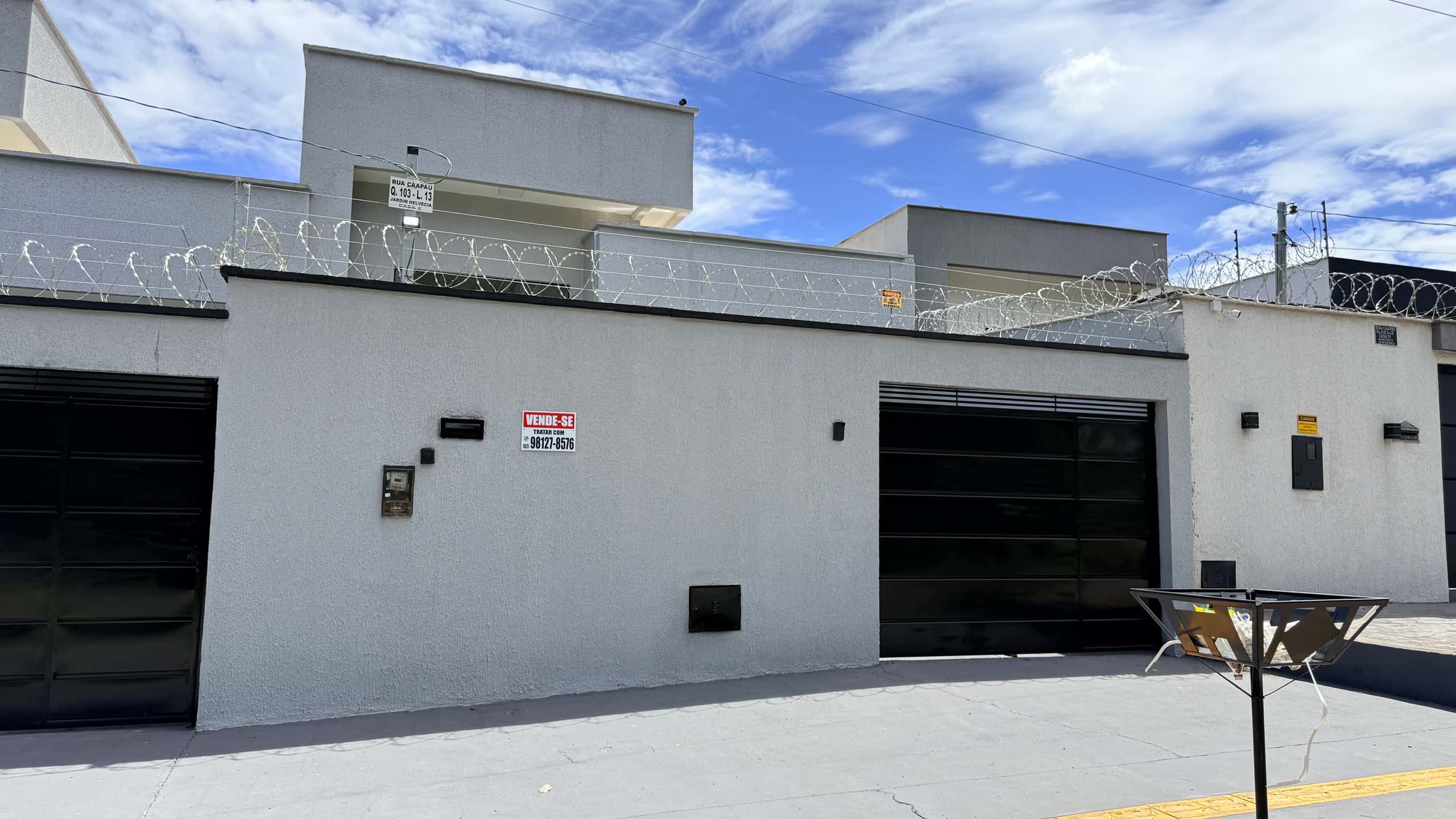 Casa 3Q 1 Suite Str. Helvecia AP. de Goiânia