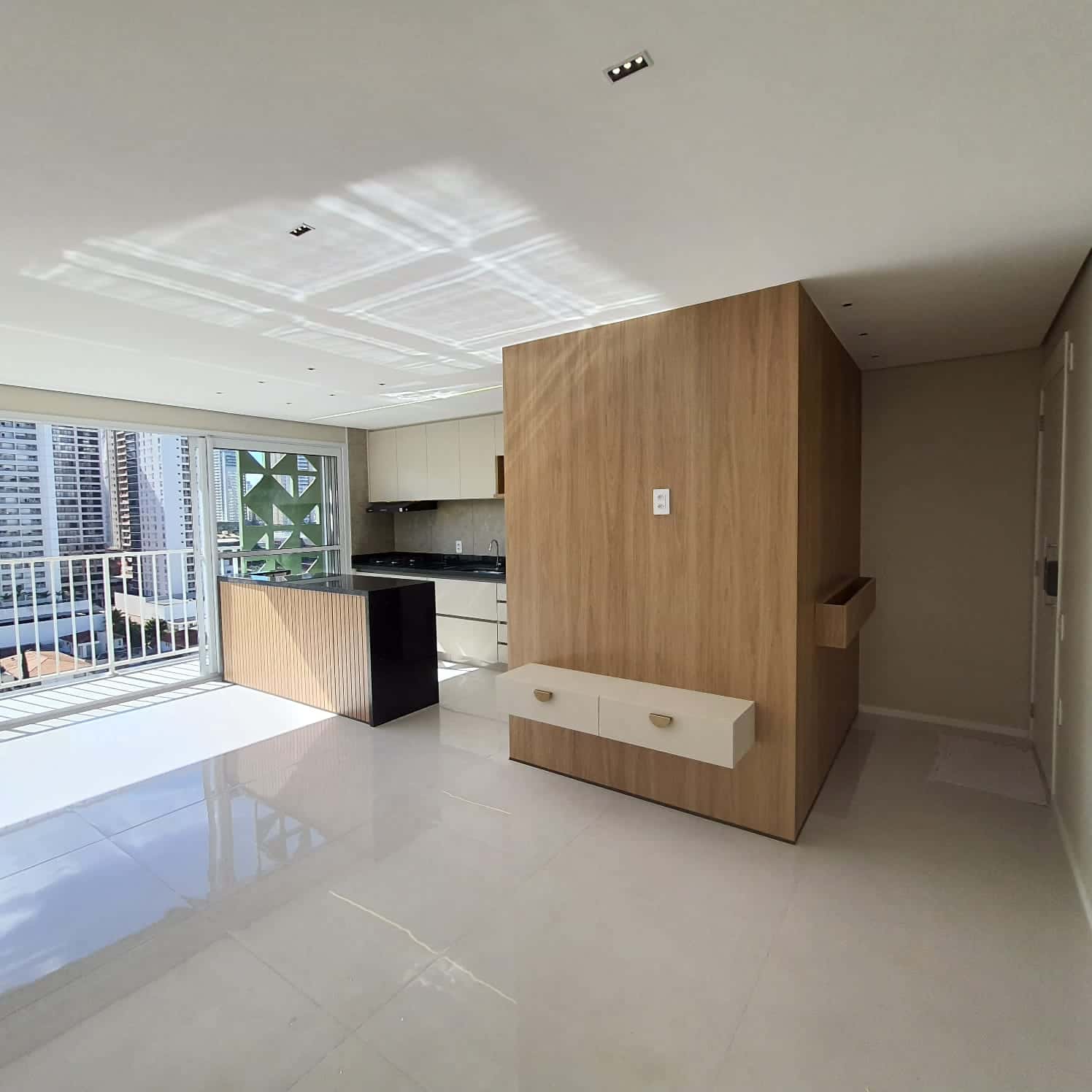 3/4 sendo 1 suíte, Armários, 76 m2, Wish Vaca Brava
