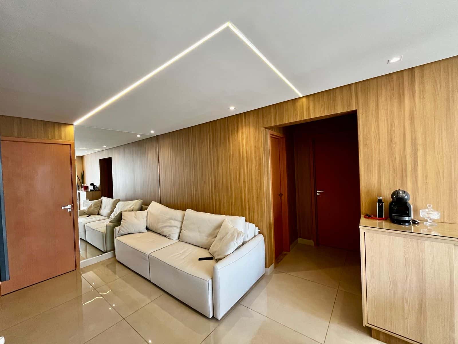 APARTAMENTO À VENDA NO SETOR BUENO