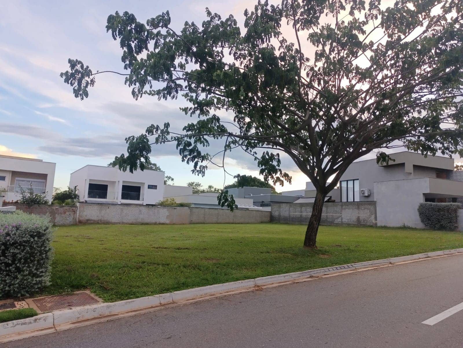 Lote condomínio Portal do  Sol Green