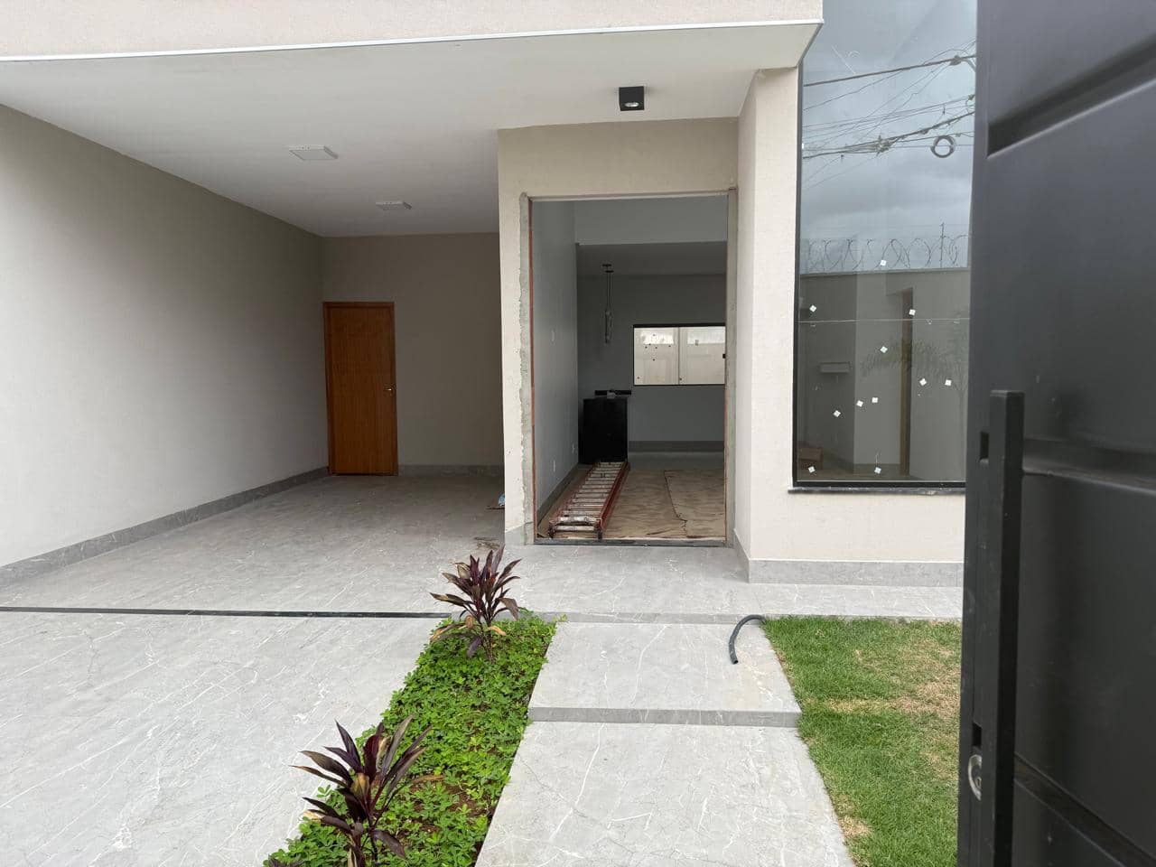 Linda casa à venda no Setor Jardim Helvécia – Aparecida de Goiânia!