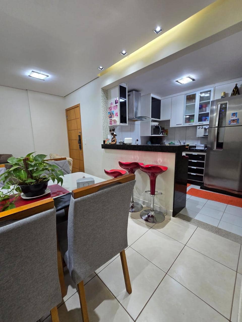 APARTAMENTO NO JARDIM GOIAS