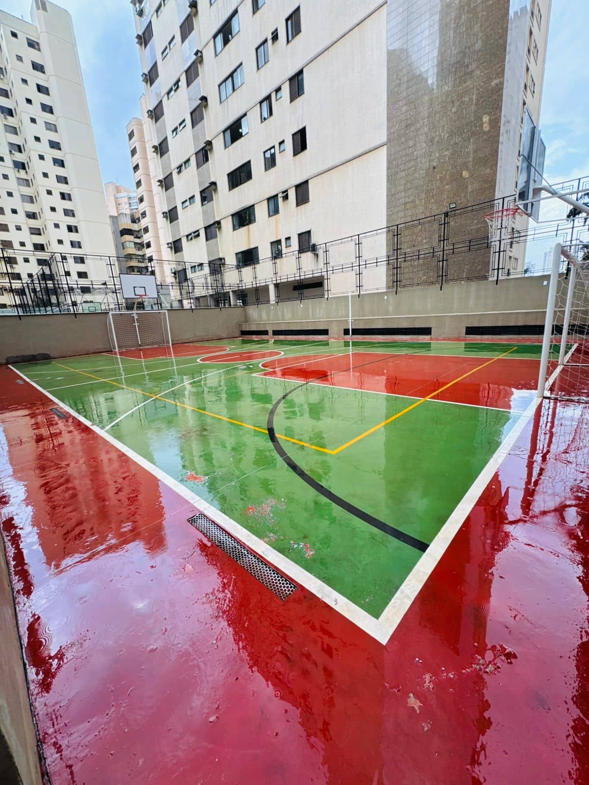 APARTAMENTO 248 1 POR ANDAR SETOR BUENO