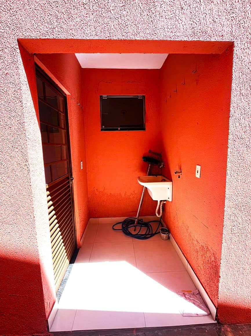 Casa 02 Quartos sendo 01 suíte - Buriti Sereno