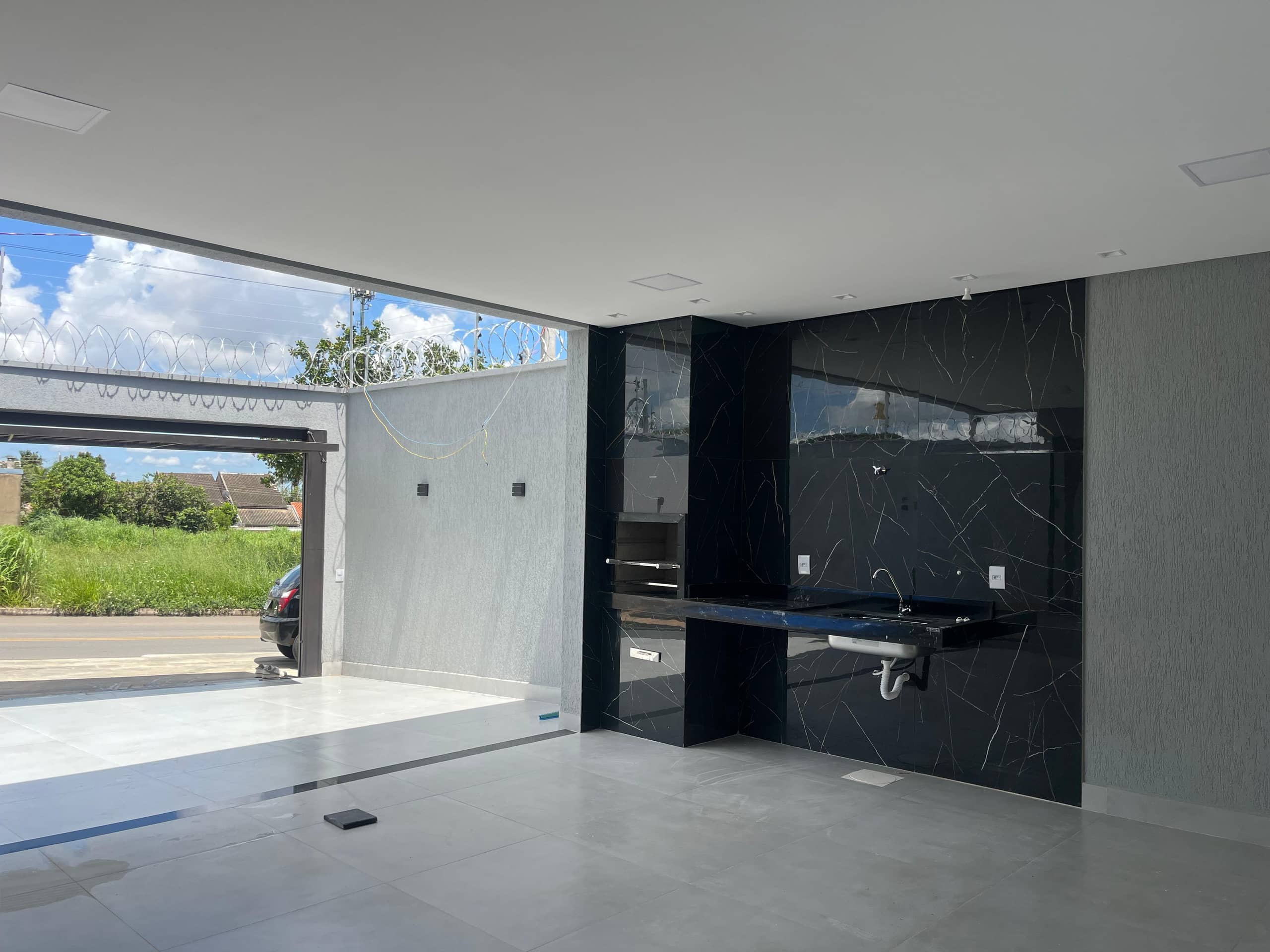 Linda casa térrea no Setor Faiçalville  Com 250 m² de Lote 158 m² de Construção
