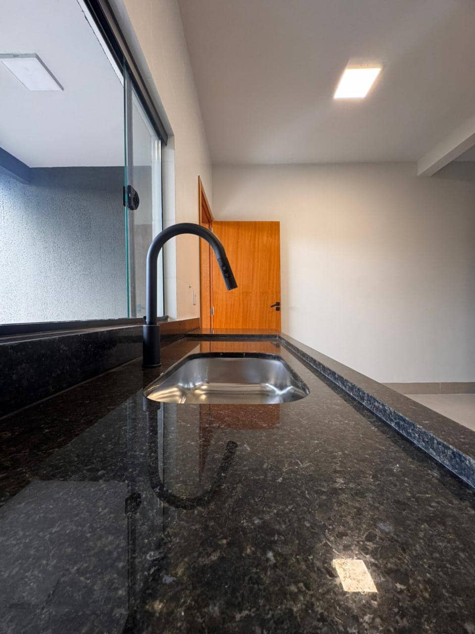 Casa Térrea 2 Quartos c/ Suíte – Garavelo Sul 2 – Hidrolândia – Área Gourmet