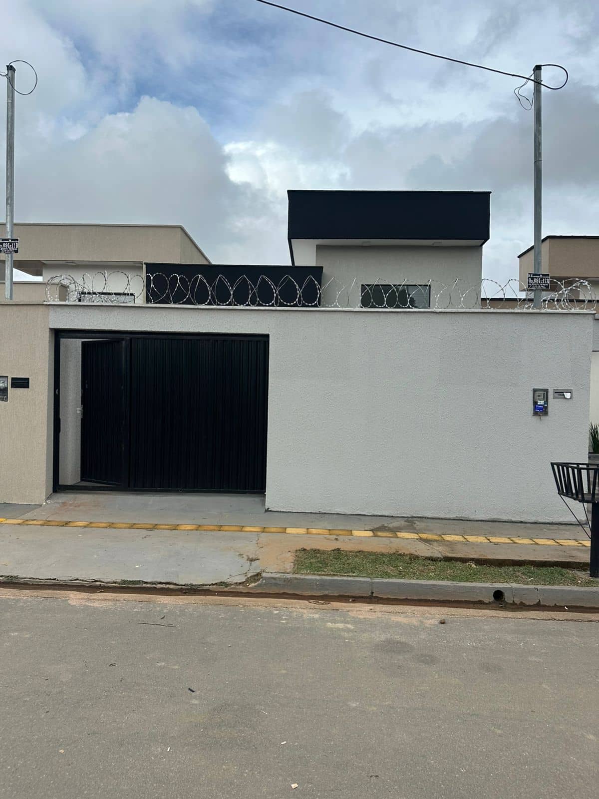 CASA - BURITI SERENO - 2 QUARTOS