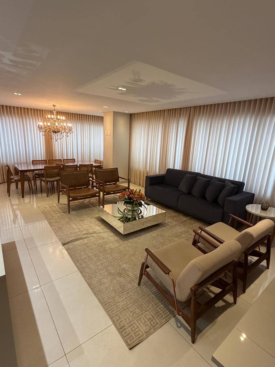 MONTE LOGAN  ALTO PADRÃO E EXCLUSIVIDADE! Vista para o Parque Vaca Brava