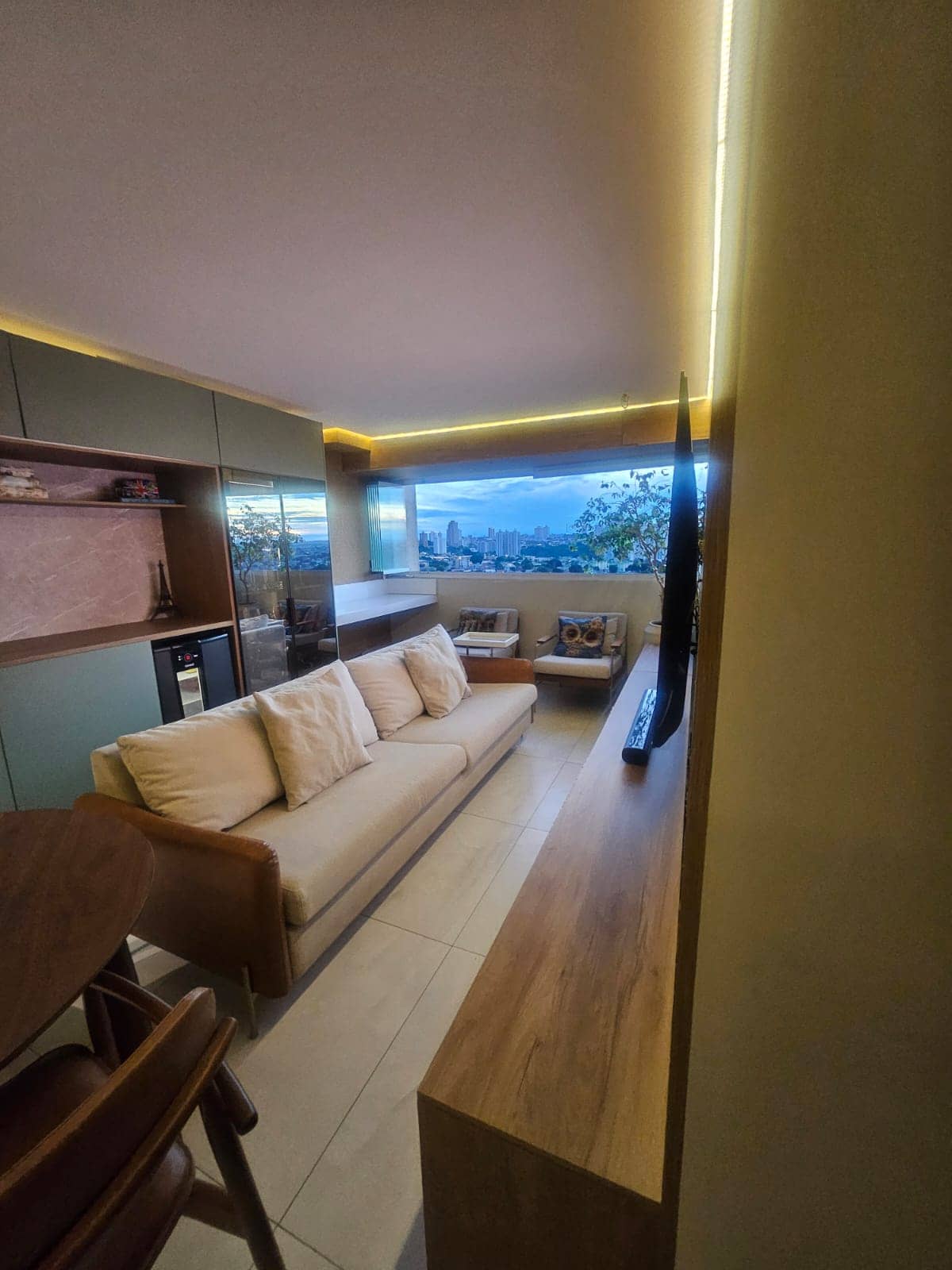 Apartamento semi mobiliado no Setor Parque amazônica Residencial Floresta