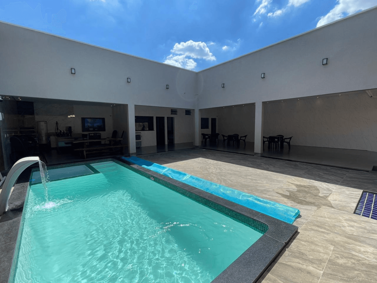 Casa com Estrutura Pronta para Eventos e Locação – Residencial São Bernardo