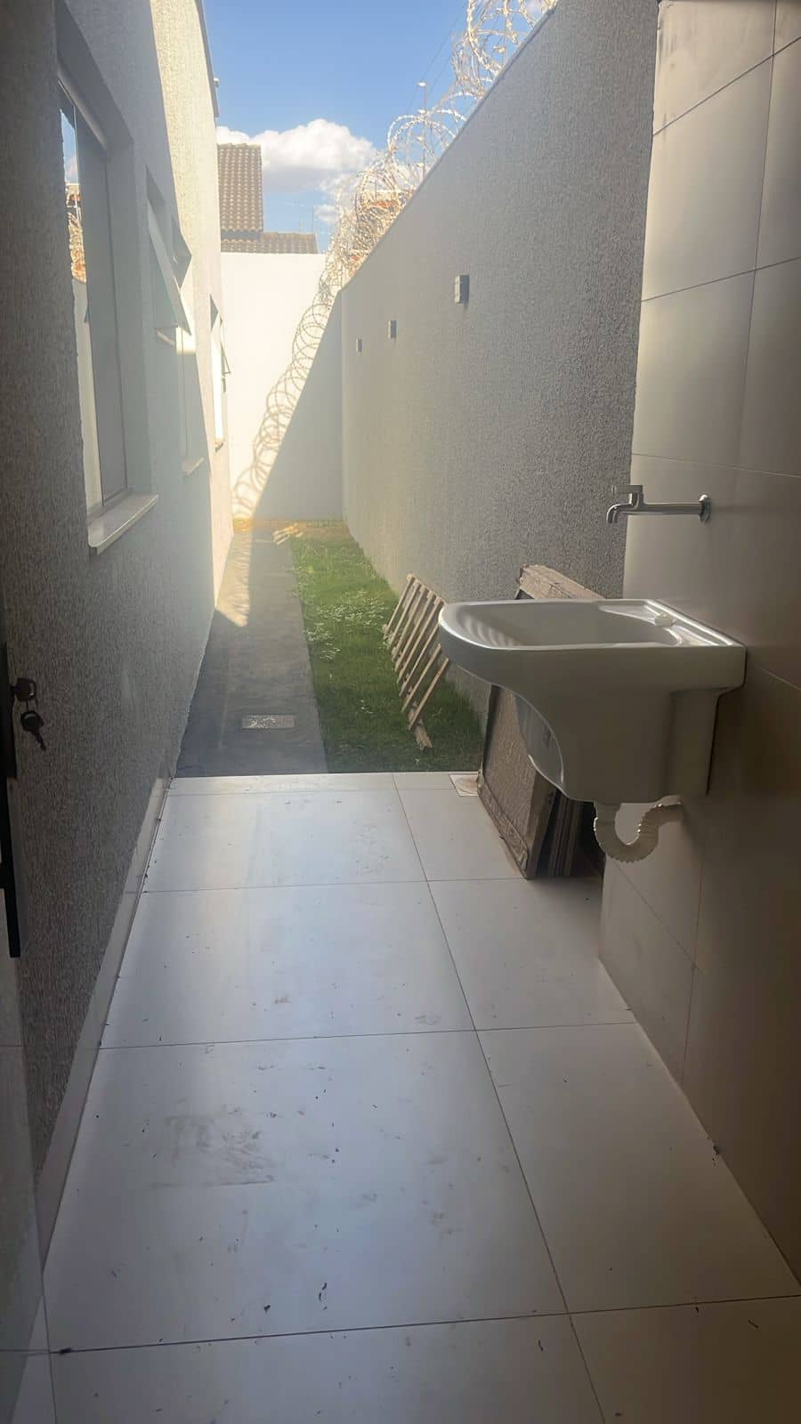 🏡 Casa à Venda no Setor Faicalville – Goiânia/GO