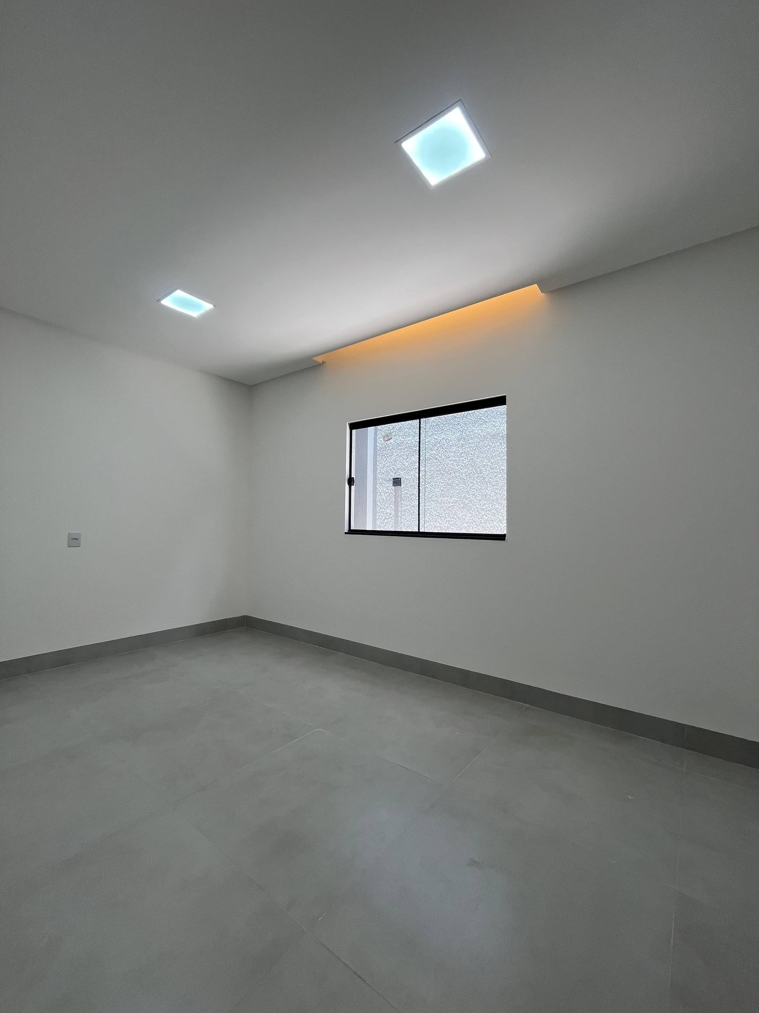 Linda casa térrea no Setor Faiçalville  Com 250 m² de Lote 158 m² de Construção