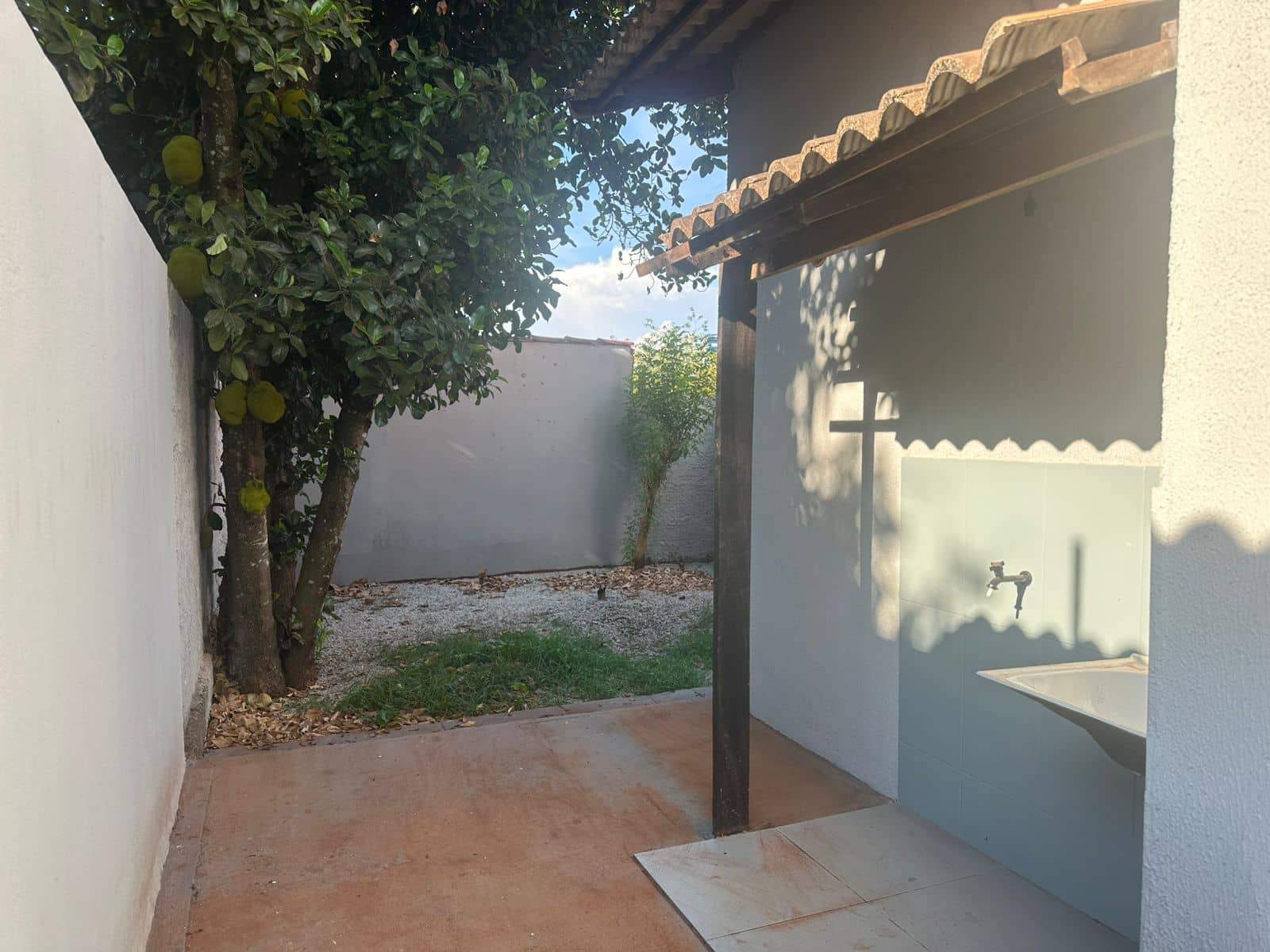 Casa 75m² 2 Quartos (1 Suíte) | Financiável, Próximo a Goiânia