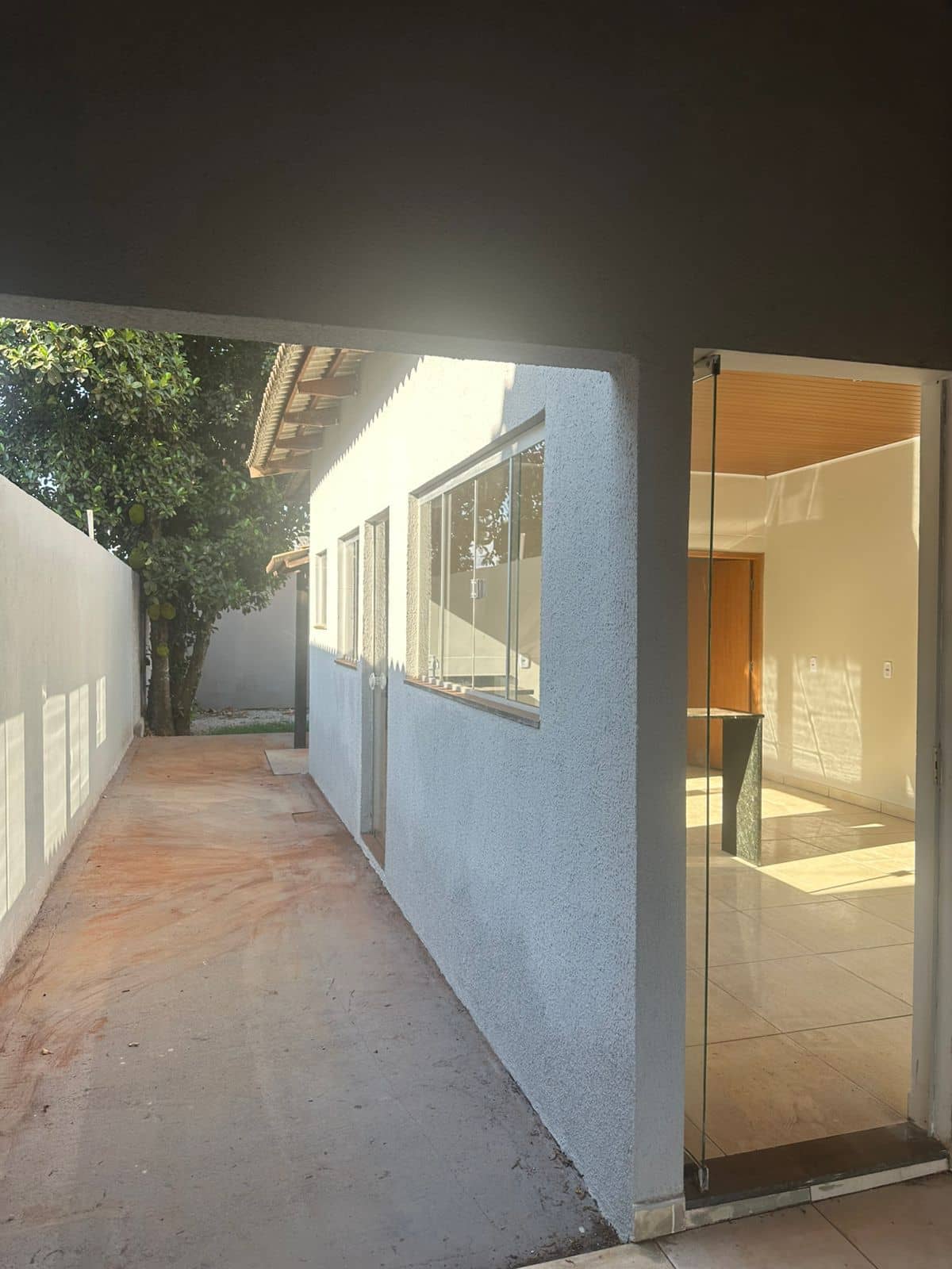 Casa 75m² 2 Quartos (1 Suíte) | Financiável, Próximo a Goiânia