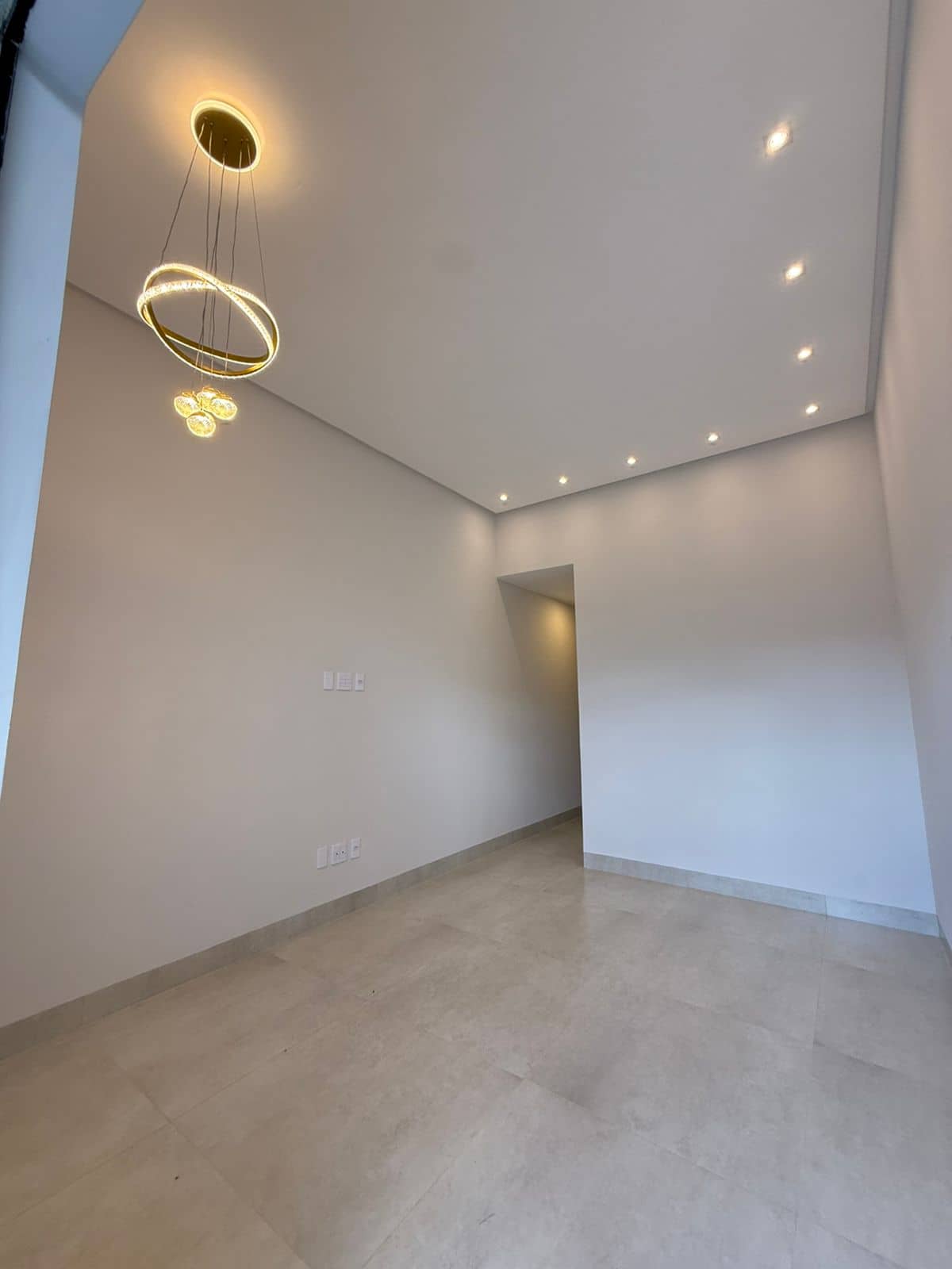 🏡 Casa Moderna à Venda – Parque Trindade I | Aparecida de Goiânia