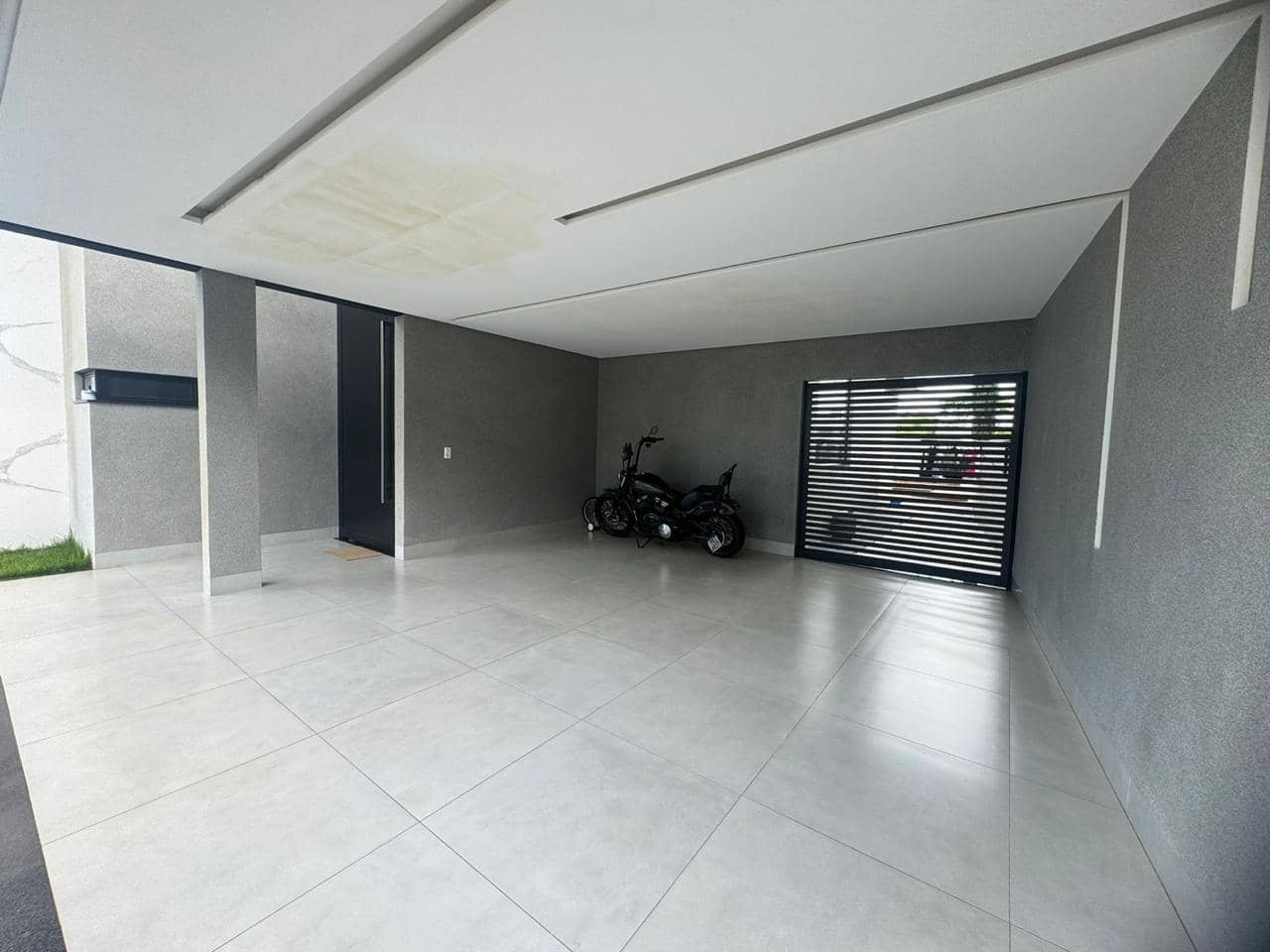 CASA TÉRREA CONDOMÍNIO DO LAGO