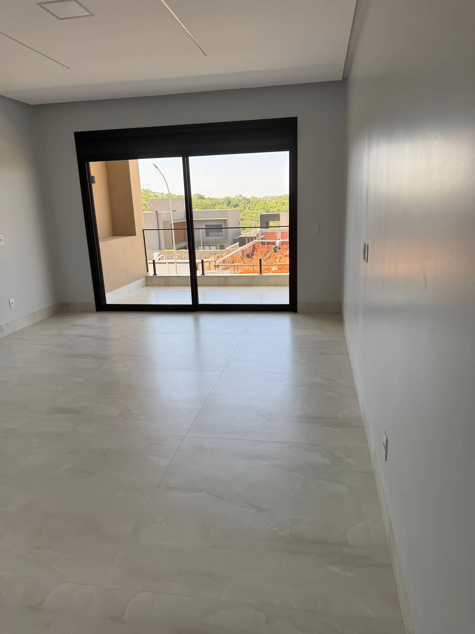 🏡 SOBRADO ALTO PADRÃO À VENDA – Jardins França