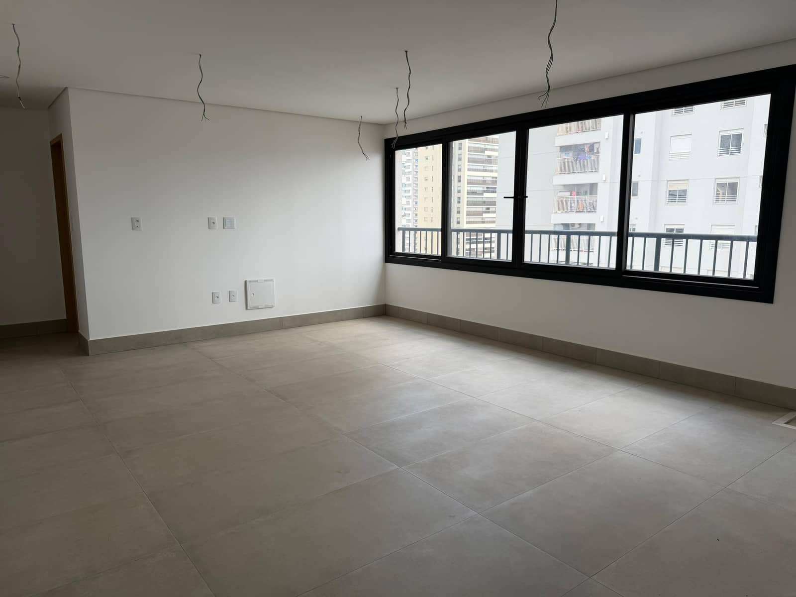 VENDO APARTAMENTO NO RESIDENCIAL ALIVE BUENO OPORTUNIDADE