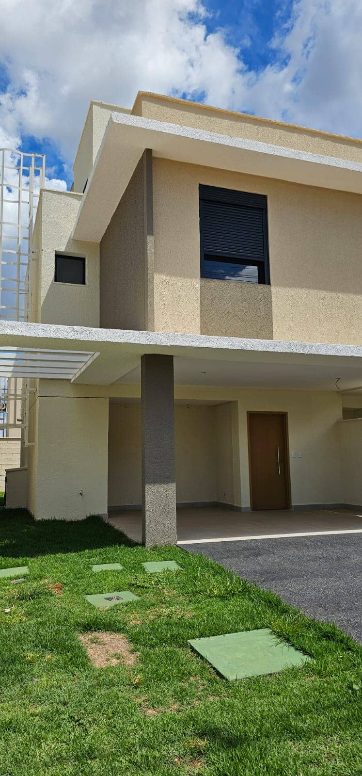 Casa Sobrado no Jardins Marselha - 180 m2